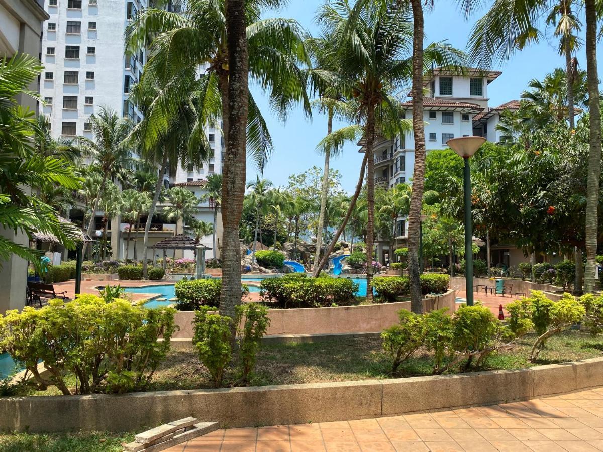 Gracious ~ Walking Distance To See, Shop And Eat Malacca Bagian luar foto